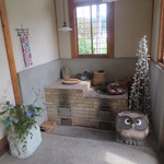 花の季 - 土間（？）風の店舗入口