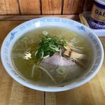名水ラーメン - 料理写真:塩ラーメン（750円）