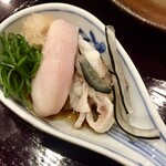 鳥田中 - 皮も肝も丁寧に湯引きされていて大変美味しい　天然虎河豚が出てくる焼鳥屋って他にないでしょうね