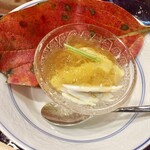 鳥田中 - 帆立貝柱と渡蟹のジュレ掛け　ああ秋も深まってきたなと