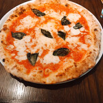 ピッツェリア バル ファンタジスタ - マルゲリータ