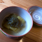 味処 銀の里 - 「週替わりランチ」（880円）の温物。「長なすの冷製おぼろ昆布煮」もとっても美味しくいただきました。