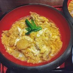 眞壁屋うどん 東武宇都宮店 - 親子丼！比内地鶏＆あきたこまち！秋田最強タッグ！ふわとろ卵と鶏の旨味！