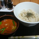 うどん屋 どん伝 - うま辛つけうどん