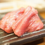 大衆炭火焼肉ジンギスカン ホルモン酒場 風土. - 