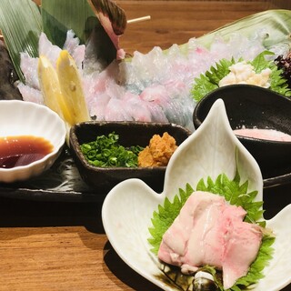 忘年会コース第1弾 冬の東京湾コース2本立て 1 活 カワハギ鍋 コース 6 000円 東京イカセンター 日本橋 居酒屋 食べログ