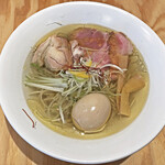 麺処ぐり虎 - 「特製鶏塩らーめん」¥1,100