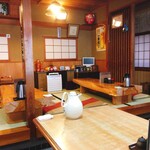 手打ちそば 小松屋 - 店内