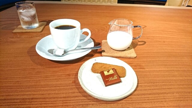 CAFE Hirandon photo 3