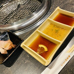 蔓牛焼肉 太田家 - つきだしの焼豚