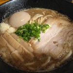 麺屋タカモト - とんこつ７５０円＋味たま