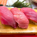 立喰 さくら寿司 - 鮪三点盛り