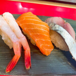 立喰 さくら寿司 - 甘えび、シメサバ、サーモン