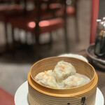 DRUNK DRAGON Chinese kitchen - シュウマイ［3ｐ］600円。