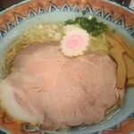 ishiusugemmugijikaseira-memmarugama - かます煮干しとアゴ出汁の塩ラーメン７３０円＋麺大盛１００円