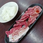 焼肉 松坂 - メインは牛カルビ、ハラミ、オリーブ牛の何か。