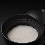 [Earthen pot rice] One and a half cooked