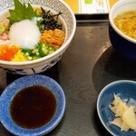 夢庵 - 夢庵うまか丼とうどんセット(1098円)