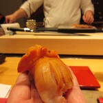 照寿司 - 照寿司ではまだ小さいほう