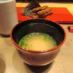 照寿司 - 上品な味噌汁