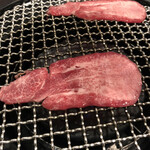 焼肉 萬田 - タン