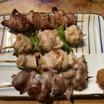 味よし 焼鳥 - レバー、ひな肉、スタミナ焼き、砂肝