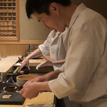 すし宮川  - 時折り眼を閉じて魂を宿すにぎり