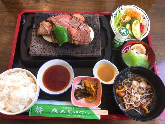 谷川岳ドライブイン お菓子の家 土合 そば 食べログ