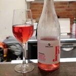 トリワイン ＰＩＫＯＳＨＨＨＵ - ロゼワイン