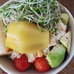 パン・ド・カンパーニュ - 【オマケ】妻のお手製サラダ