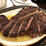 ベンジャミンステーキハウス - 