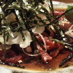 炭火串焼もん - 熊本馬刺しユッケ（接近！）