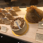 Mont St. Clair - プレミアムセゾン 1,000円（税込）、モンブラン 720円（税込）