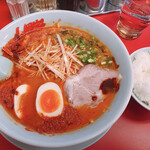 山岡家山形西田店 - ウルトラ激辛ラーメンと半ライス