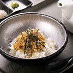 自制芝麻醬的真鯛魚高湯茶泡飯