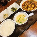 成都 陳麻婆豆腐 - 陳麻婆豆腐　土日祝日セット