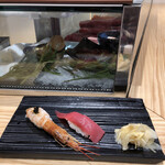 寿司の美登利 - 赤身・赤海老