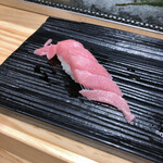 寿司の美登利 - 大トロ