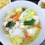 順風源 - 海鮮五目タン麺（半チャーハン付き）