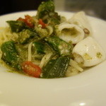 PASTAVOLA - ヤリイカオクラとろろのオイルパスタ