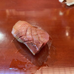 寿司 髙はし - マツカワガレイ　人生お初！のネタ。これがカレイ、だと…。平目より旨いの評に違い無し。