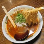 灯火 - 麺のリフトアップ