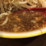 ラーメンイエロー - 【再訪】スープ