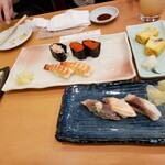 Tsukiji Sushikou - 