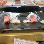 梅乃寿司 - 中とろ・ヒラメ