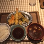 えびのや - 鮭と旬野菜の定食　1089円税込