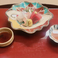 赤坂 菊乃井 - 向付: 明石天然鯛　鮪
                    