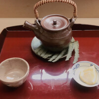 赤坂 菊乃井 - 蓋物: 鱧　松茸　三つ葉　本日一番の驚きの出汁の美味しさ‼︎