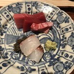 御料理 無窮 - お造り　大間の鮪（中トロ、赤身、大トロ）、大分の真鯛
