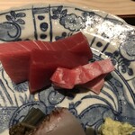 御料理 無窮 - お造り　大間の鮪（中トロ、赤身、大トロ）、大分の真鯛